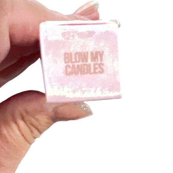 Jeffree Star Cosmetics Supreme Gloss BLOW‎ MY CANDLES - New In Box - Picture 2 of 3